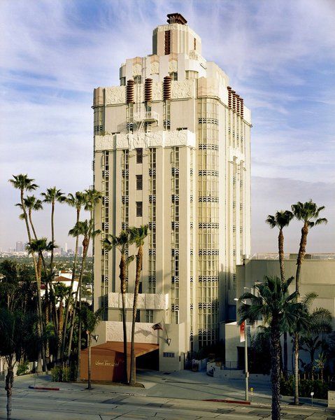 Sunset Tower Hotel 5*