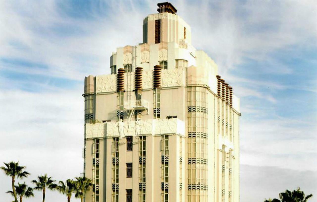 Hotel Sunset Tower